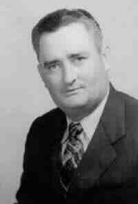 Vardaman Dock Wood  (172 KB)
 
(Click on Picture to View Full Size)