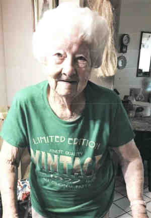 (379 KB)
 
(Click on Picture to View Full Size)