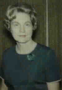 Iola Hill  (169 KB)
 
(Click on Picture to View Full Size)