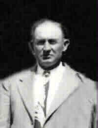 Gaines Thornton Pearson  (152 KB)
 
(Click on Picture to View Full Size)